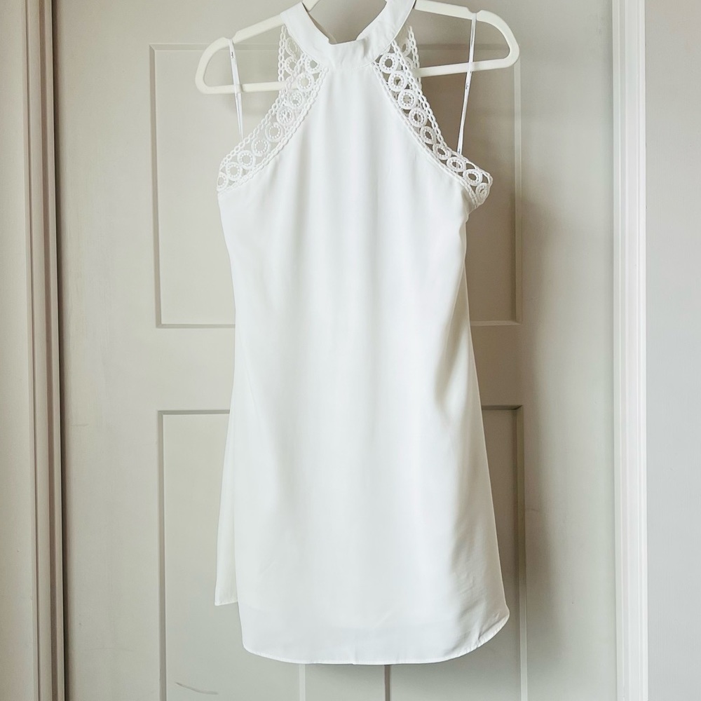 Lulu’s white dress. Size small.